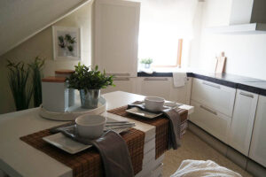 Leistungen, Küchenatrappe für das Homestaging