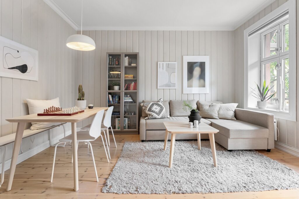 Wohnpsychologie, Wohn-/Essbereich in Naturtönen